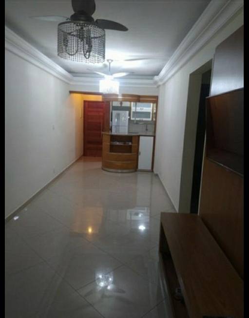 Foto 1 de Apartamento com 2 Quartos para alugar, 76m² em Encruzilhada, Santos