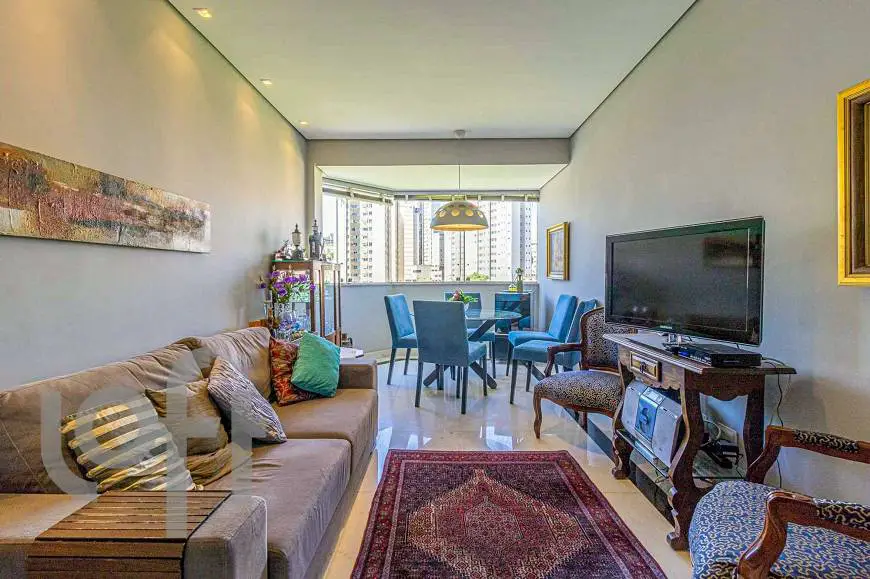 Foto 1 de Apartamento com 2 Quartos à venda, 80m² em Santo Antônio, Belo Horizonte