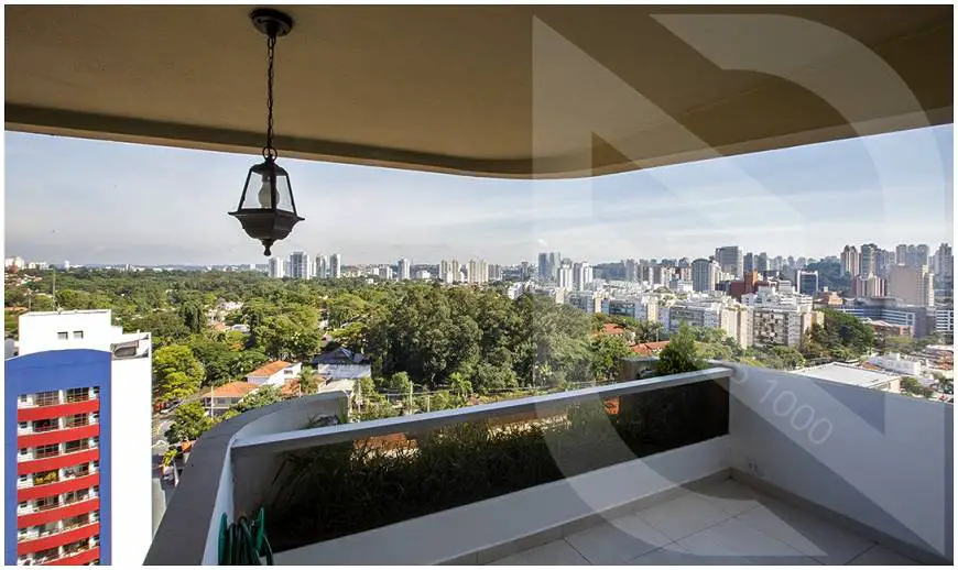 Foto 1 de Apartamento com 3 Quartos para alugar, 134m² em Chácara Santo Antônio, São Paulo