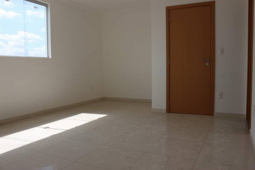 Foto 4 de Apartamento com 3 Quartos à venda, 72m² em Jardim Vera Cruz, Contagem