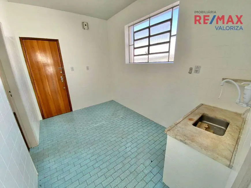 Foto 4 de Apartamento com 3 Quartos para alugar, 87m² em Paineiras, Juiz de Fora
