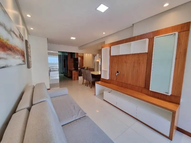 Foto 2 de Apartamento com 3 Quartos para alugar, 140m² em Praia da Costa, Vila Velha