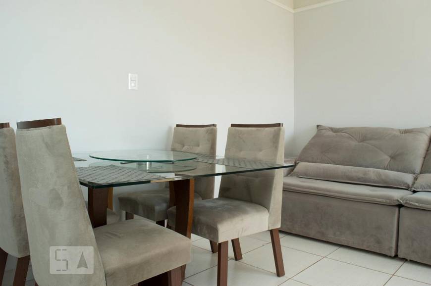 Foto 4 de Apartamento com 3 Quartos para alugar, 80m² em Santa Mônica, Uberlândia