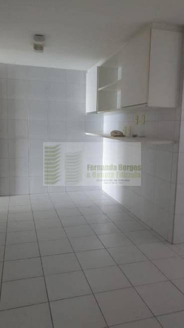 Foto 5 de Apartamento com 4 Quartos à venda, 225m² em Casa Forte, Recife