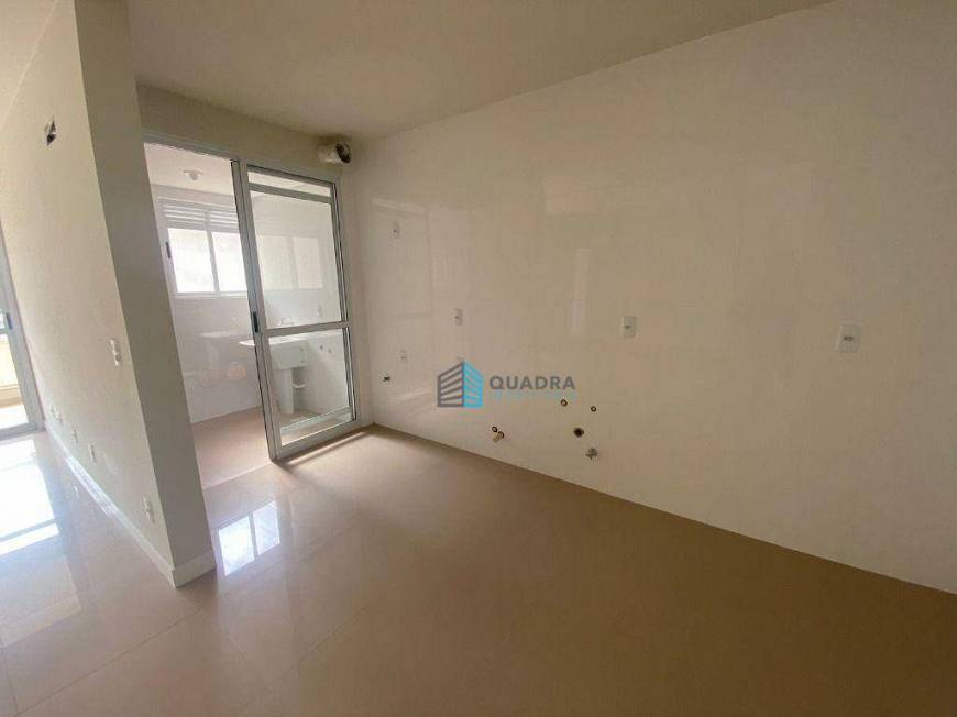 Foto 4 de Apartamento com 4 Quartos à venda, 131m² em Córrego Grande, Florianópolis