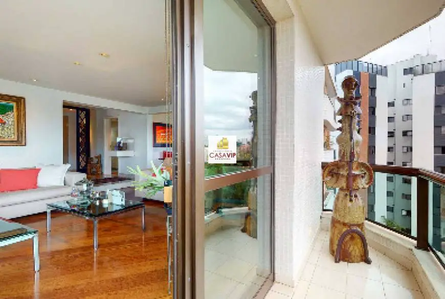 Foto 2 de Apartamento com 4 Quartos à venda, 375m² em Vila Sônia, São Paulo
