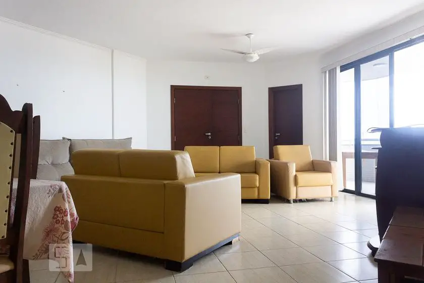 Foto 1 de Apartamento com 4 Quartos para alugar, 246m² em Vila Tupi, Praia Grande