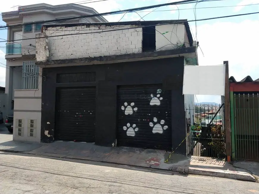 Foto 2 de Casa com 1 Quarto à venda, 180m² em Piqueri, São Paulo