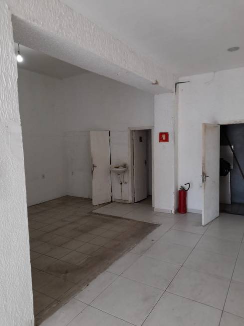 Foto 3 de Casa com 1 Quarto para alugar, 100m² em Vila das Mercês, São Paulo