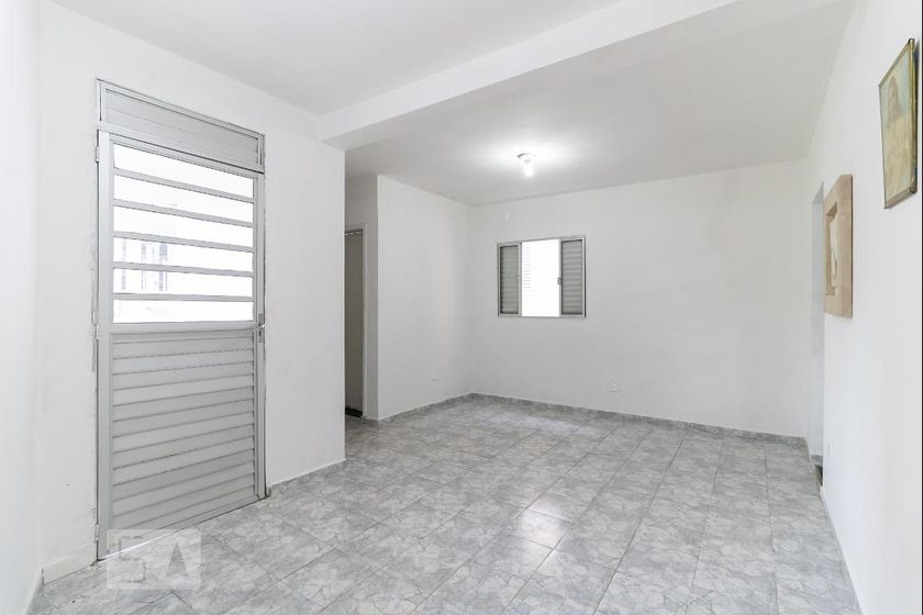 Foto 1 de Casa com 1 Quarto para alugar, 75m² em Vila das Mercês, São Paulo