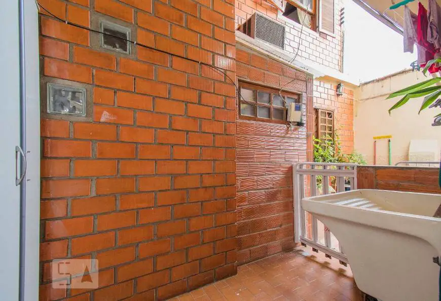 Foto 4 de Casa com 2 Quartos para alugar, 100m² em Aclimação, São Paulo