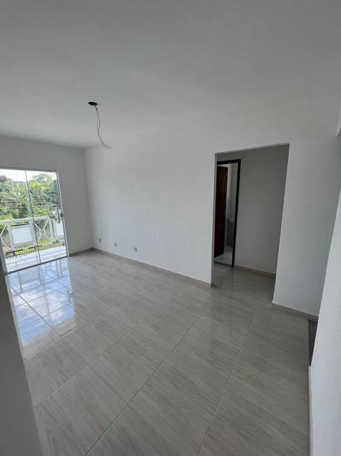 Foto 1 de Casa com 2 Quartos à venda, 52m² em Cabucu, Nova Iguaçu