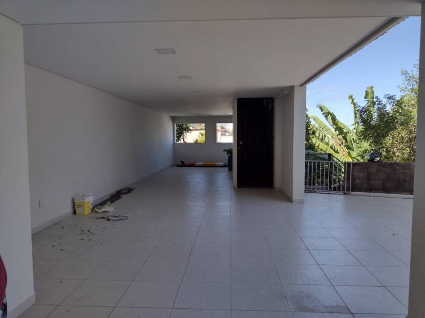 Foto 4 de Casa com 2 Quartos para alugar, 70m² em Glória, Vila Velha