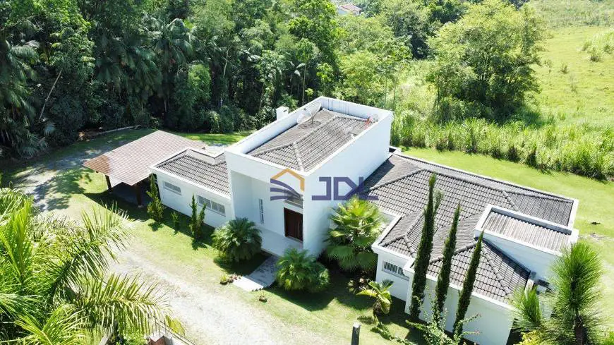 Foto 1 de Casa com 3 Quartos à venda, 249m² em Centro, Pomerode