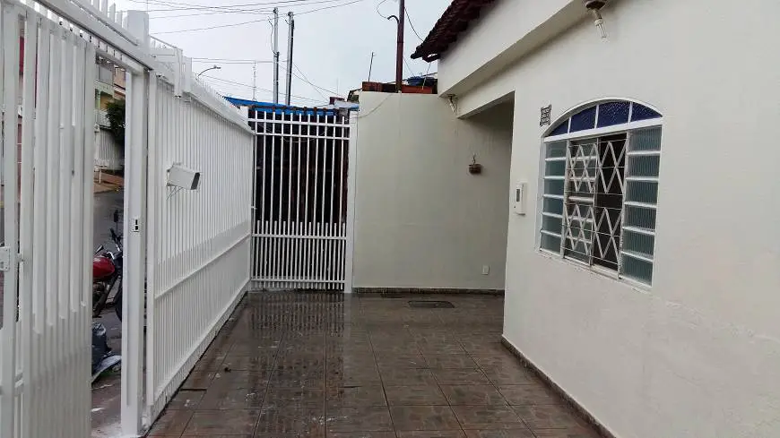 Foto 4 de Casa com 3 Quartos à venda, 100m² em Recanto das Emas, Brasília