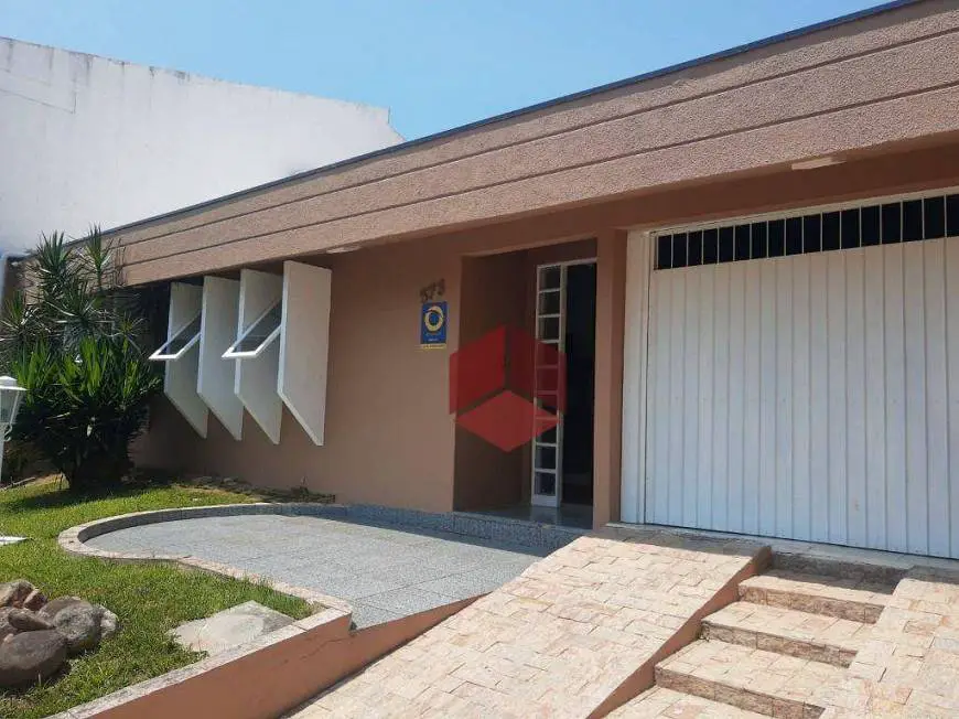 Foto 1 de Casa com 3 Quartos à venda, 146m² em Trindade, Florianópolis