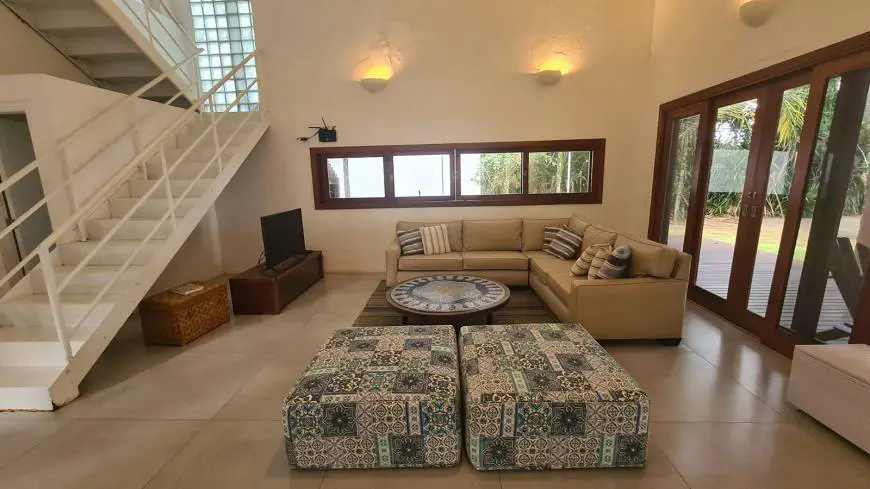 Foto 5 de Casa com 4 Quartos para alugar, 400m² em Camburi, São Sebastião