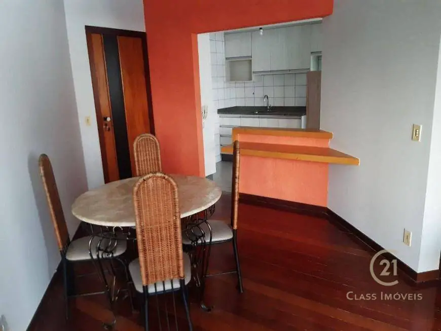 Foto 3 de Apartamento com 1 Quarto para alugar, 43m² em Centro, Londrina