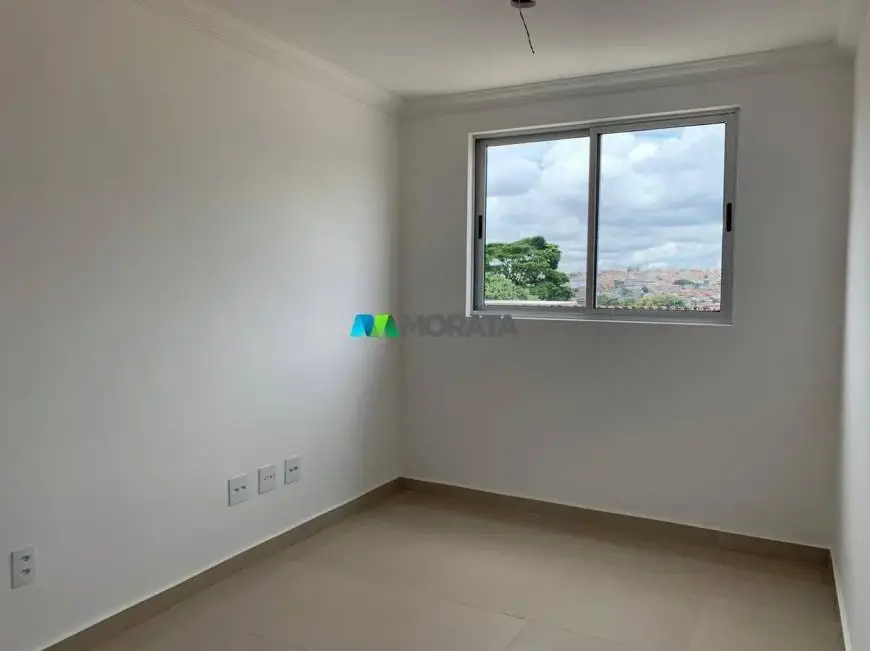 Foto 3 de Apartamento com 2 Quartos à venda, 45m² em Barreiro, Belo Horizonte