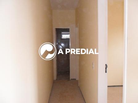 Foto 5 de Apartamento com 2 Quartos para alugar, 45m² em Jardim das Oliveiras, Fortaleza
