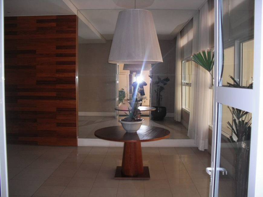 Foto 1 de Apartamento com 2 Quartos para alugar, 76m² em Liberdade, São Paulo