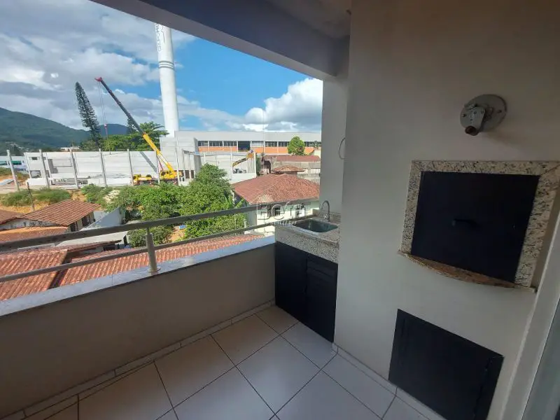 Foto 3 de Apartamento com 3 Quartos para alugar, 90m² em Chico de Paulo, Jaraguá do Sul