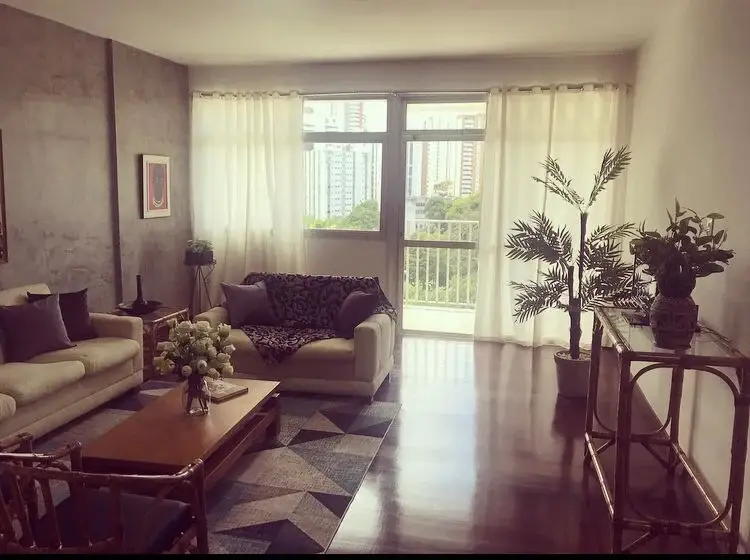 Foto 1 de Apartamento com 3 Quartos para alugar, 131m² em Graça, Salvador