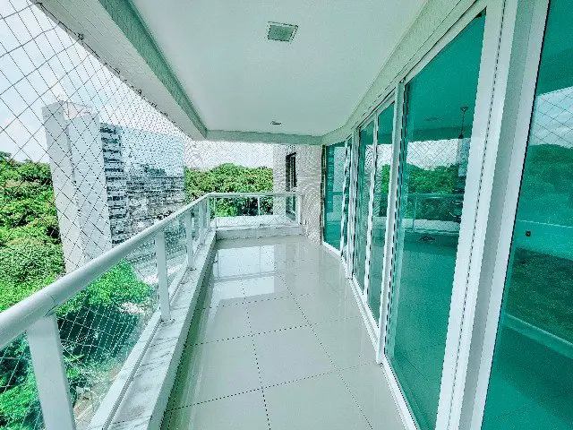 Foto 3 de Apartamento com 3 Quartos para alugar, 128m² em Pituba, Salvador
