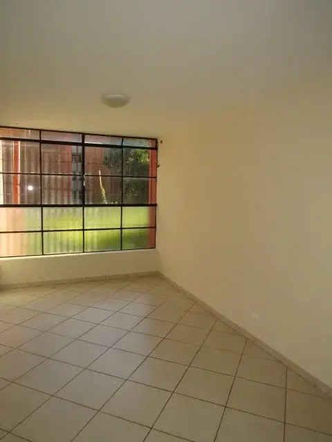 Foto 1 de Apartamento com 3 Quartos para alugar, 87m² em Zona 07, Maringá
