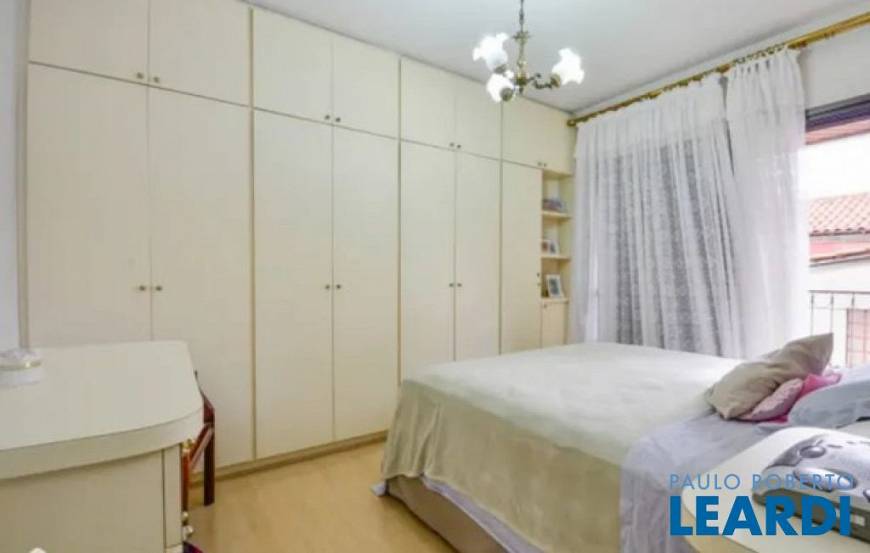Foto 3 de Apartamento com 4 Quartos à venda, 156m² em Saúde, São Paulo