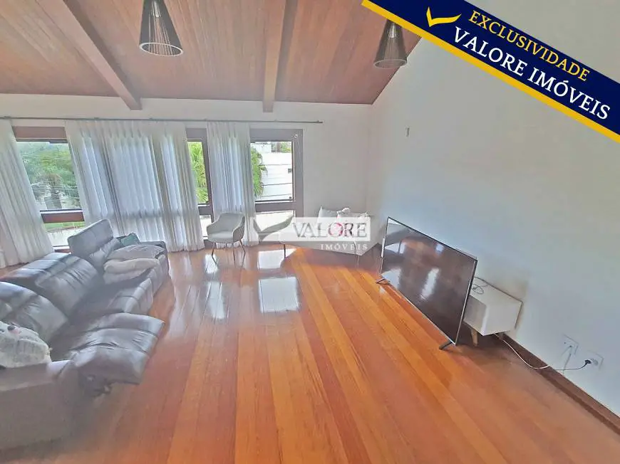 Foto 2 de Casa com 4 Quartos para alugar, 430m² em Mangabeiras, Belo Horizonte