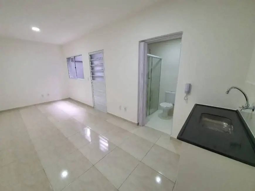 Foto 1 de Kitnet com 1 Quarto para alugar, 30m² em Vila Prudente, São Paulo