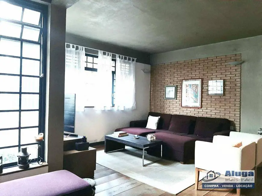 Foto 3 de Sobrado com 4 Quartos para venda ou aluguel, 320m² em Sumaré, São Paulo