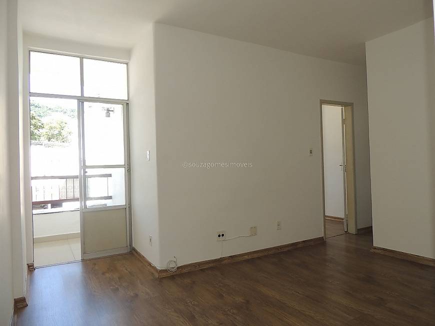 Foto 2 de Apartamento com 1 Quarto para alugar, 52m² em Centro, Juiz de Fora