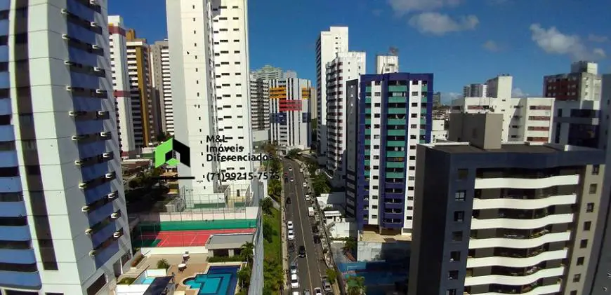 Foto 1 de Apartamento com 2 Quartos para alugar, 85m² em Candeal, Salvador