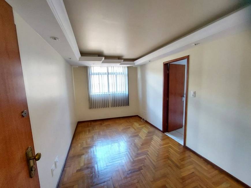 Foto 1 de Apartamento com 3 Quartos para venda ou aluguel, 90m² em Morro da Glória, Juiz de Fora