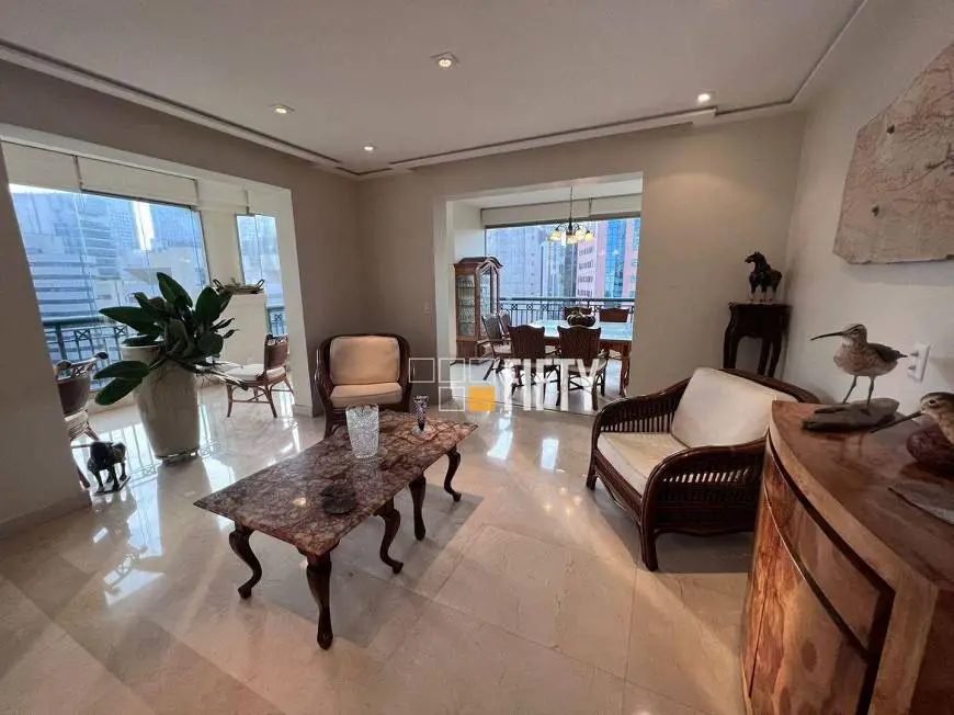 Foto 4 de Apartamento com 4 Quartos à venda, 238m² em Brooklin, São Paulo