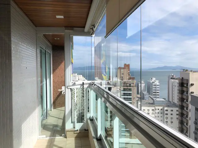 Foto 1 de Apartamento com 4 Quartos à venda, 224m² em Centro, Florianópolis