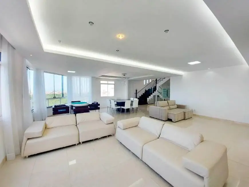Foto 1 de Apartamento com 4 Quartos para alugar, 528m² em Farolândia, Aracaju