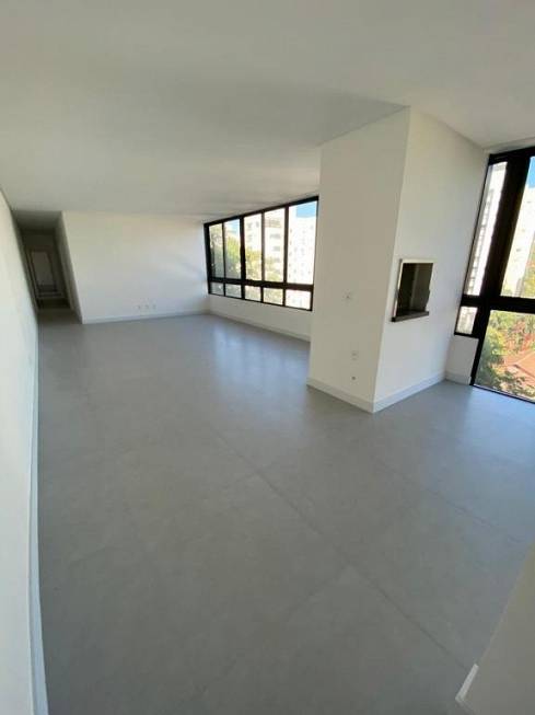 Foto 4 de Apartamento com 4 Quartos à venda, 138m² em Glória, Joinville