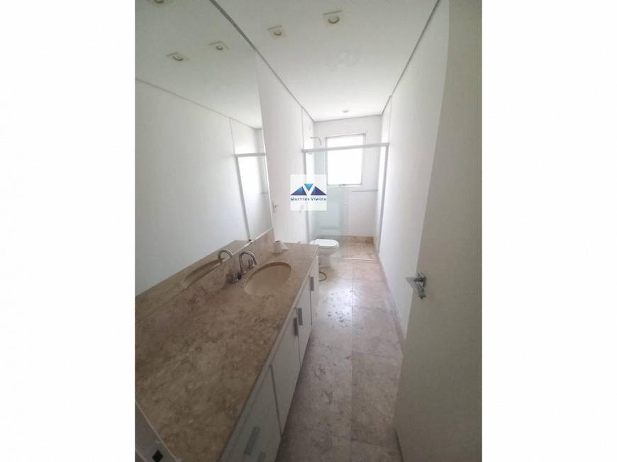 Foto 2 de Apartamento com 4 Quartos para alugar, 211m² em Itaim Bibi, São Paulo