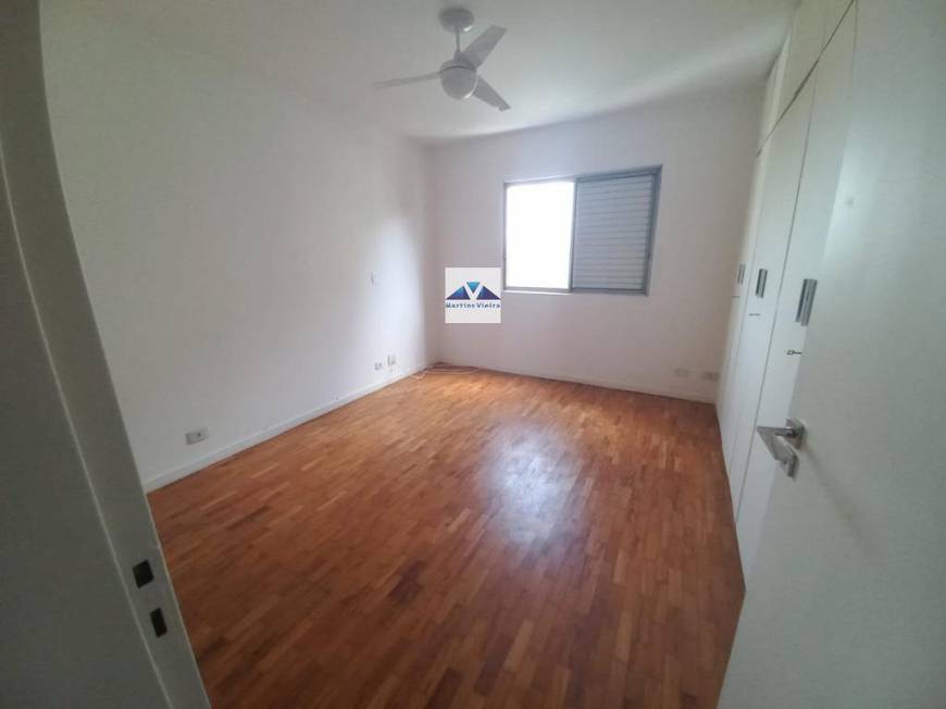Foto 5 de Apartamento com 4 Quartos para alugar, 211m² em Itaim Bibi, São Paulo