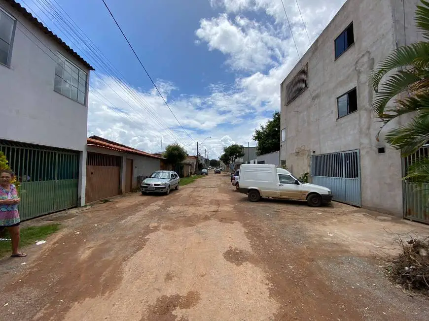 Foto 3 de Casa com 2 Quartos à venda, 80m² em Del Lago II, Brasília
