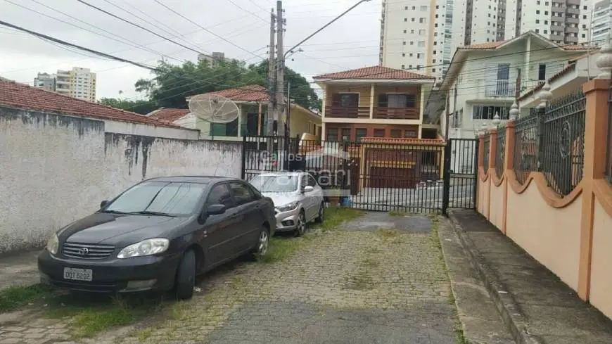 Foto 5 de Casa com 2 Quartos à venda, 200m² em Vila Mariza Mazzei, São Paulo