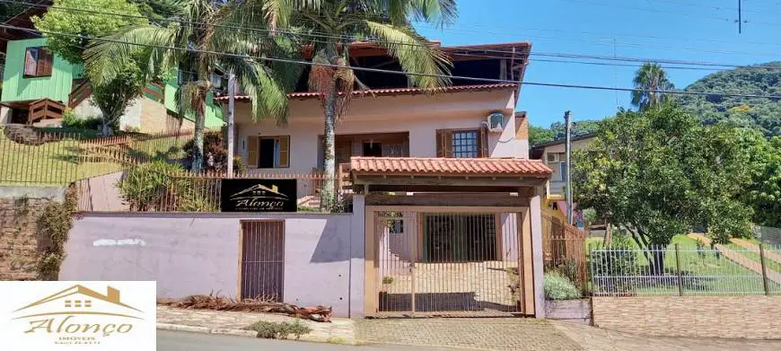 Foto 1 de Casa com 3 Quartos à venda, 240m² em , Morro Reuter