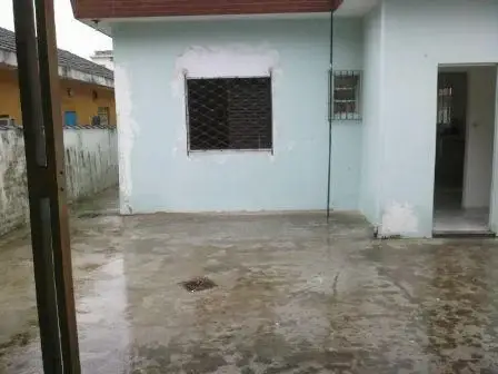 Foto 1 de Casa com 3 Quartos para alugar, 127m² em Vila Valença, São Vicente