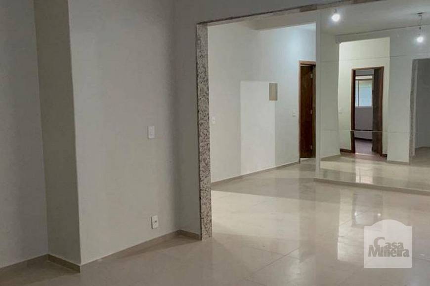 Foto 1 de Casa com 4 Quartos à venda, 200m² em Paraíso, Belo Horizonte
