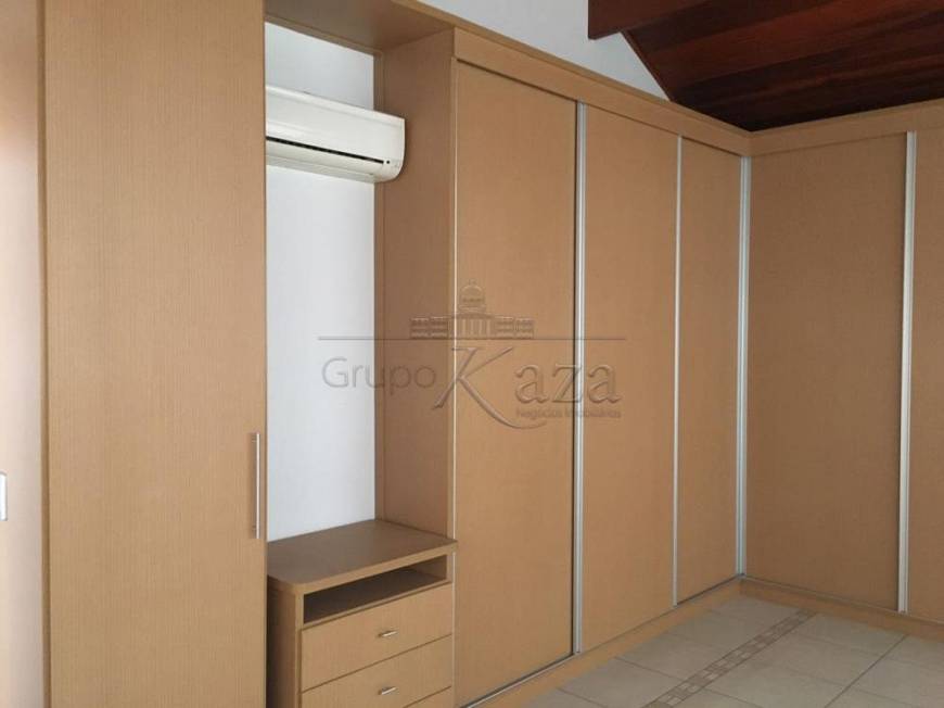 Foto 5 de Casa de Condomínio com 4 Quartos para alugar, 550m² em Conjunto Residencial Esplanada do Sol, São José dos Campos