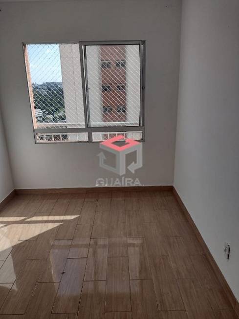 Foto 1 de Apartamento com 2 Quartos para alugar, 43m² em Canhema, Diadema