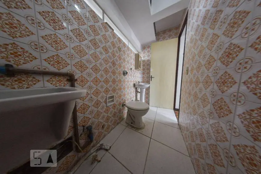 Foto 2 de Apartamento com 2 Quartos para alugar, 47m² em Centro, Curitiba